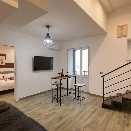 Aromaria Palace