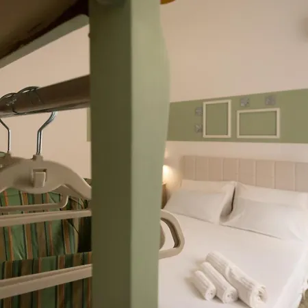 Aromaria Palace Apartman Palermo