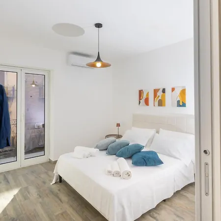 Lejlighed Aromaria Palace Palermo